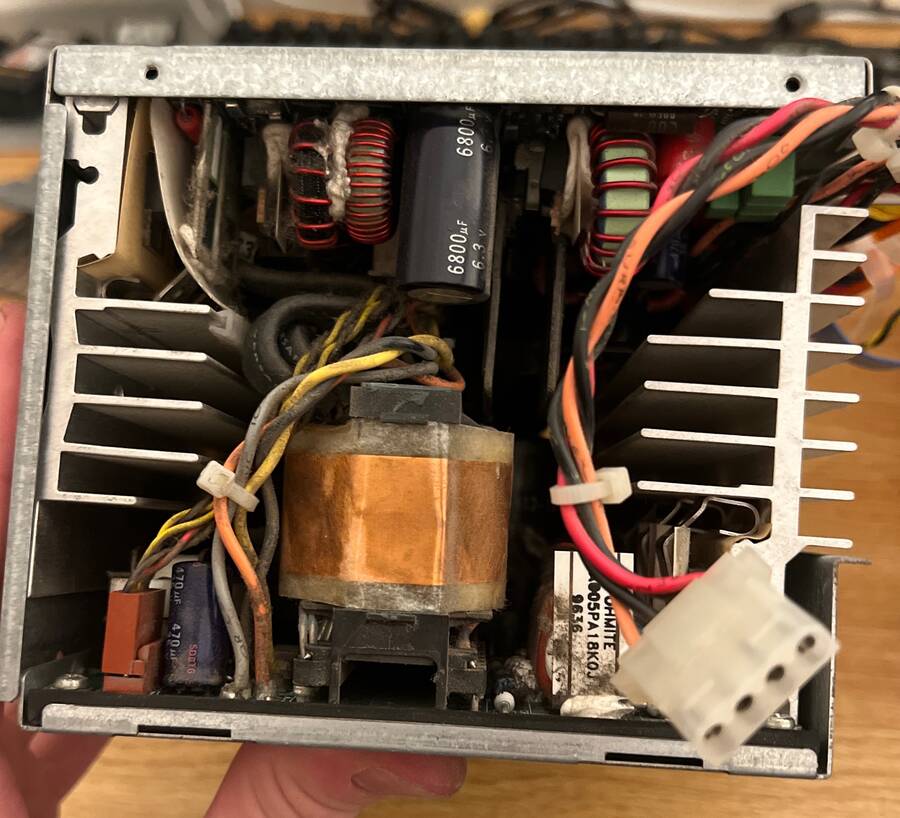 power_supply_endview.jpg